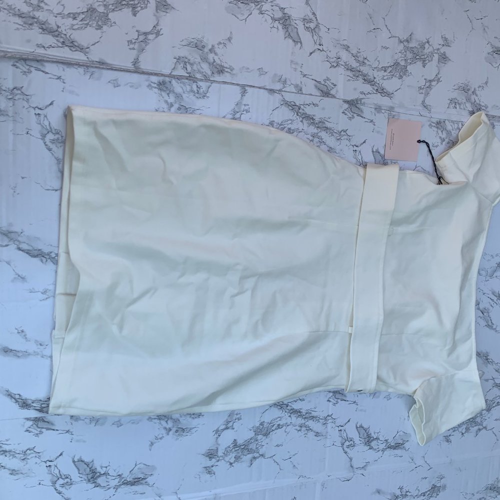 ❌SOLD❌superdown Terri Moto Dress in White Belted - Picture 6 of 8